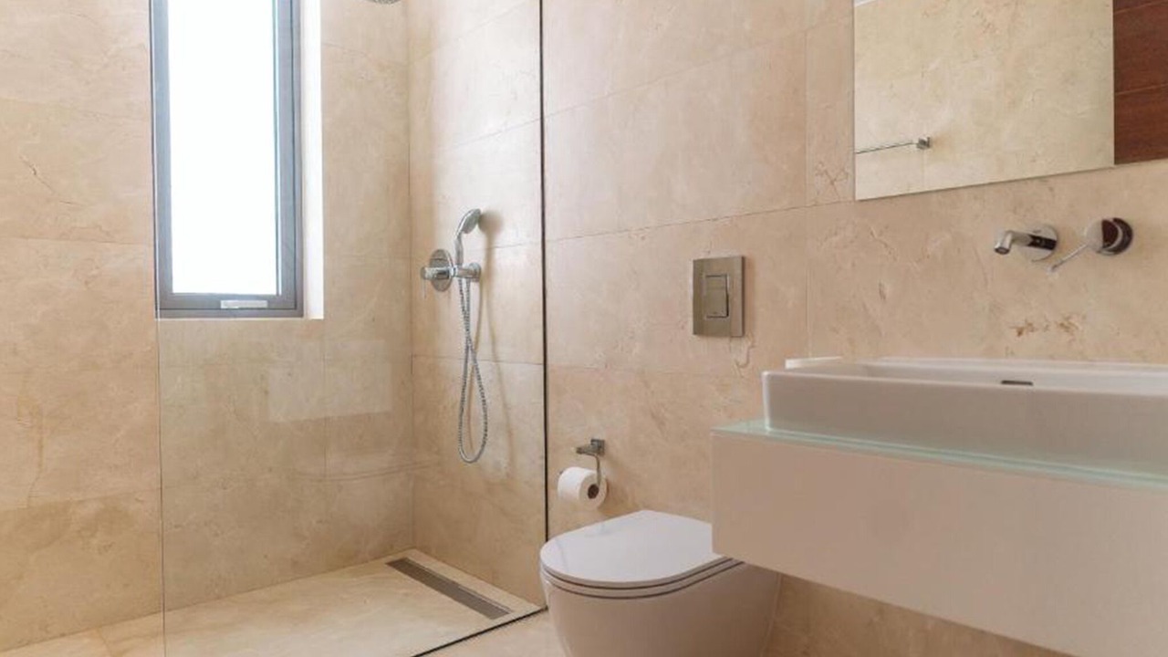 Photo of Bathroom in Agios Georgios Pegeias