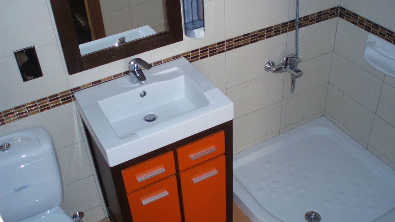 Photo of Bathroom in Peyia Town