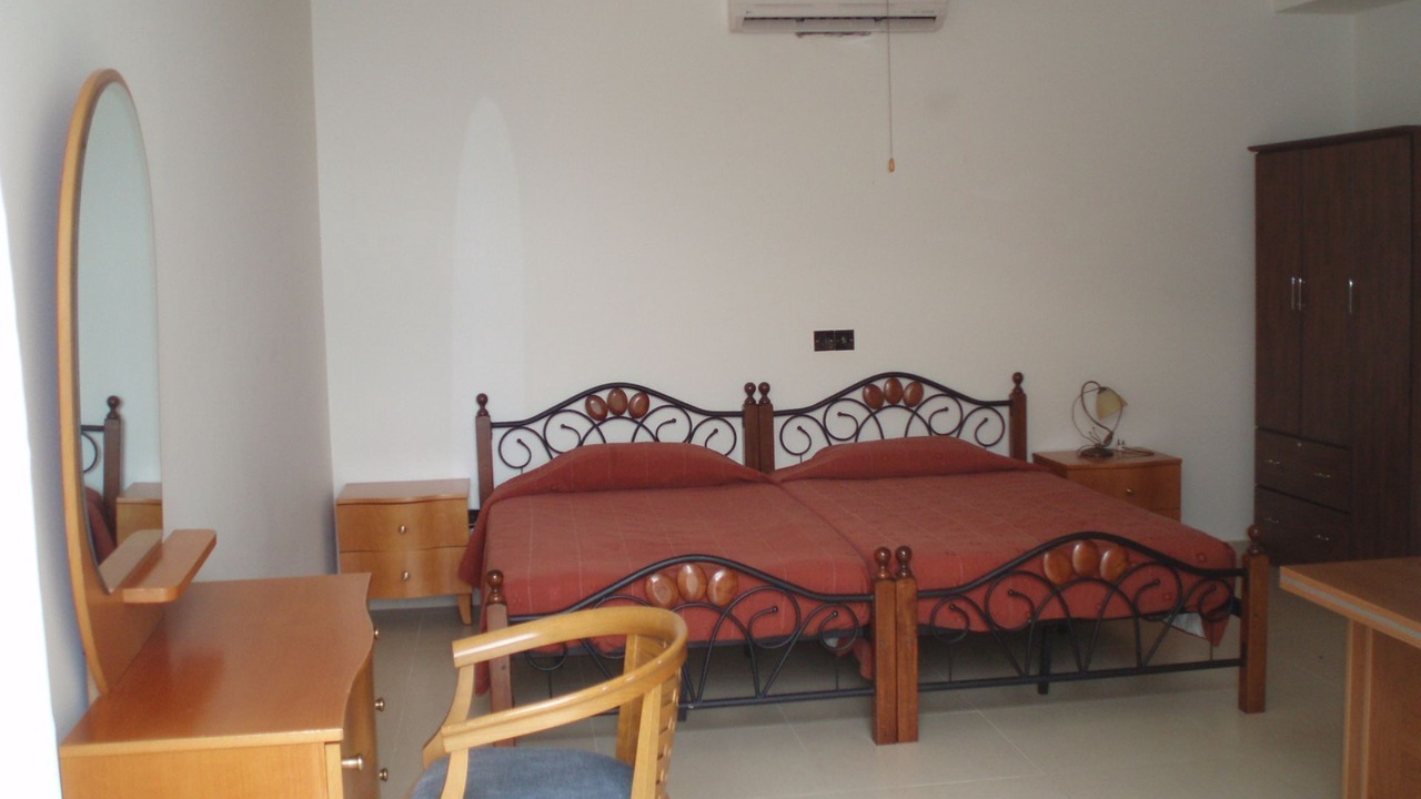 Photo of Bedroom in Peyia Town