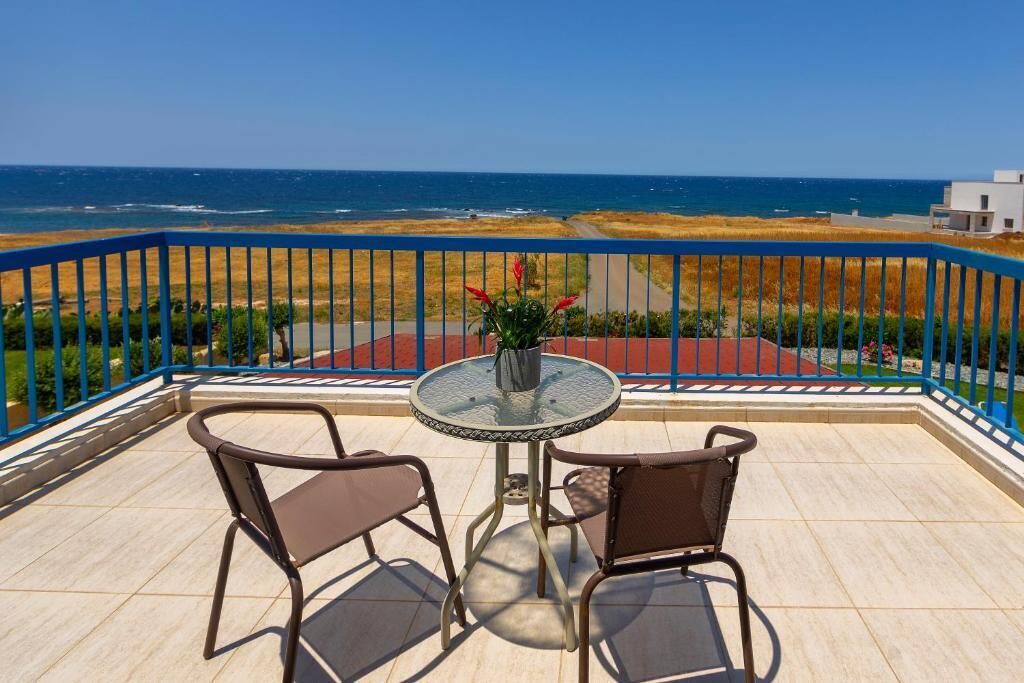Photo of Patio Balcony in Pomos