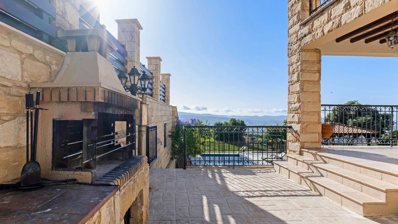 Photo of Patio Balcony in Peristerona