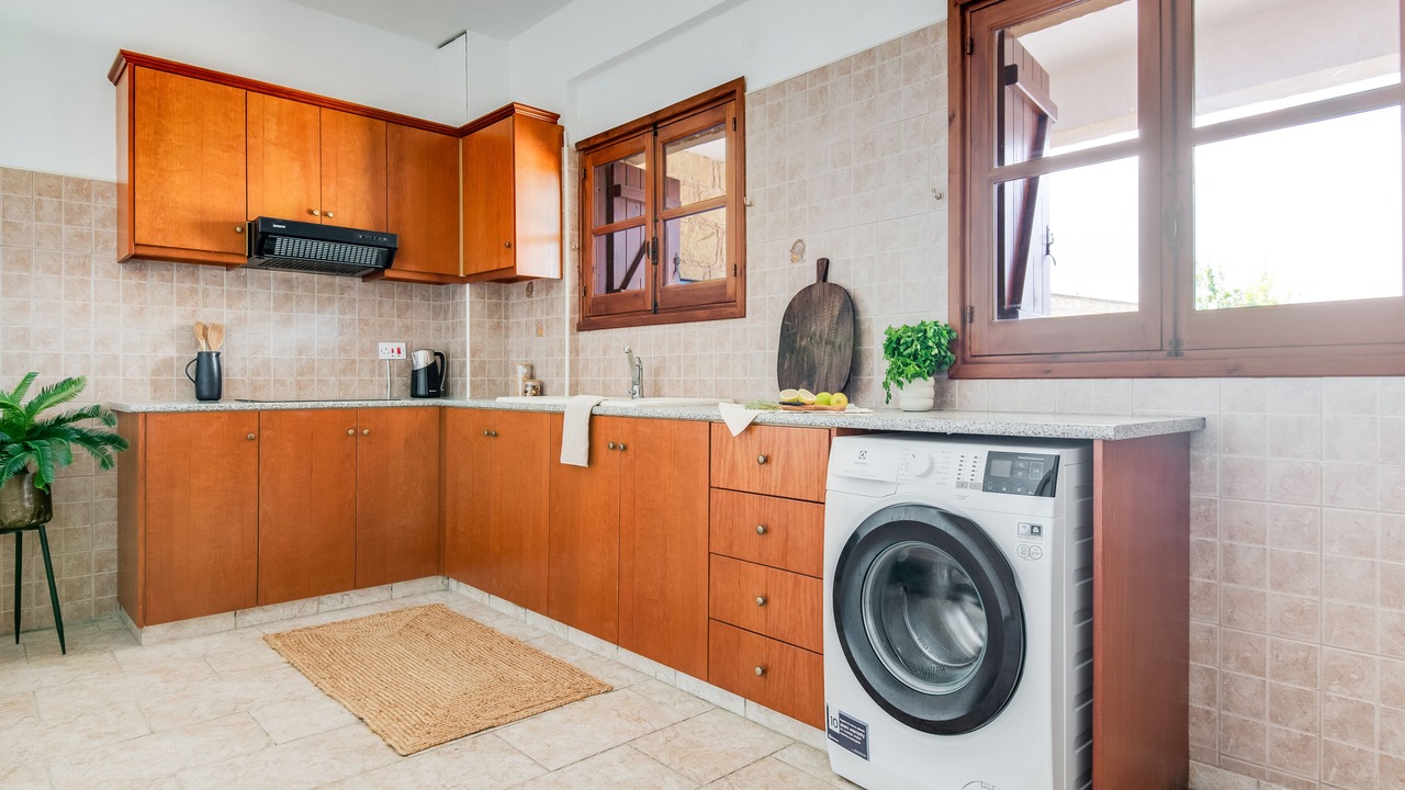Photo of Kitchen in Peristerona