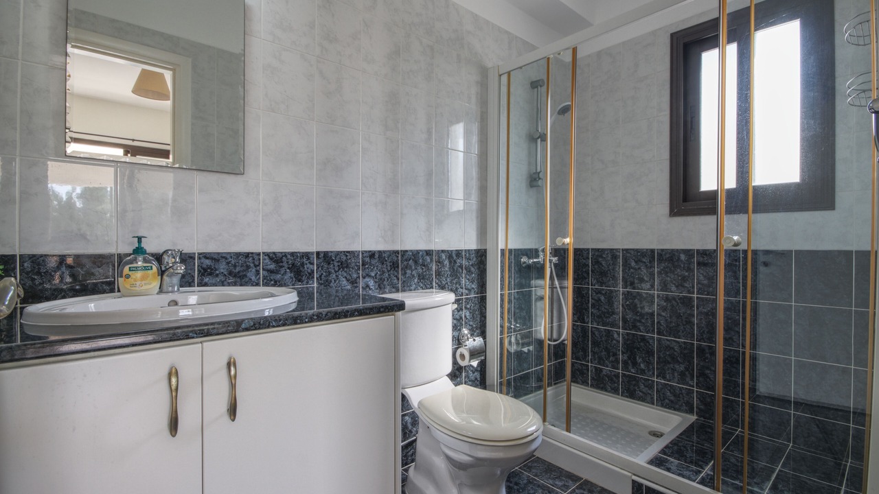 Photo of Bathroom in Kouklia