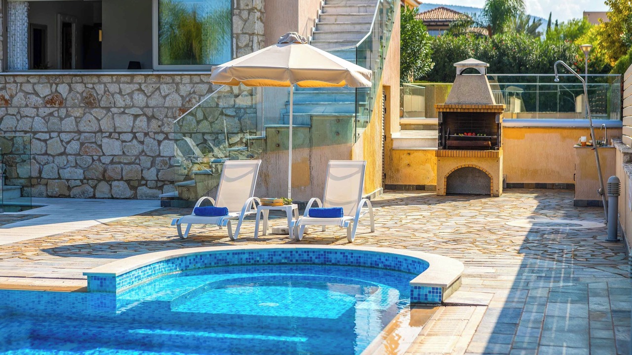 Photo of Outdoor in Polis