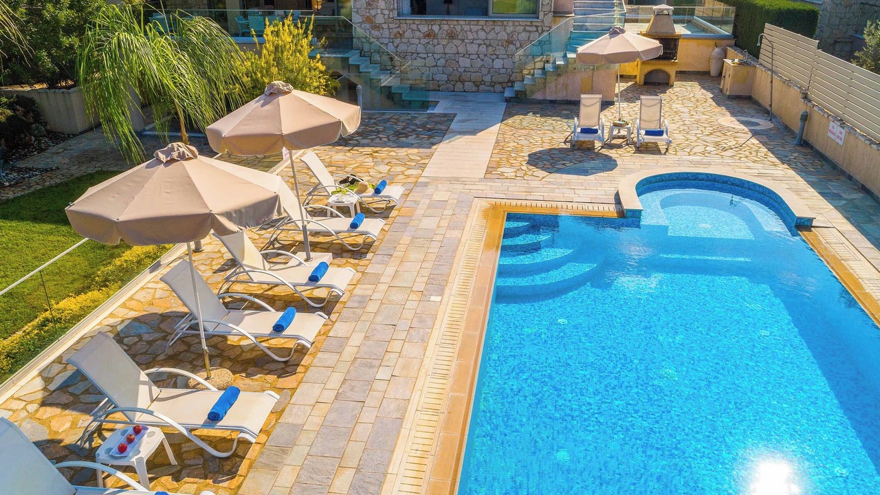 Photo of Outdoor in Polis