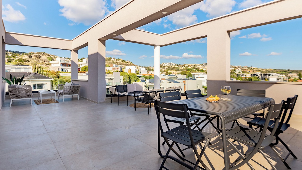 Photo of Outdoor in Agios Tychon