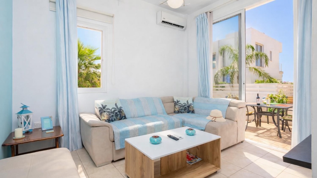 Photo of Livingroom in Paralimni