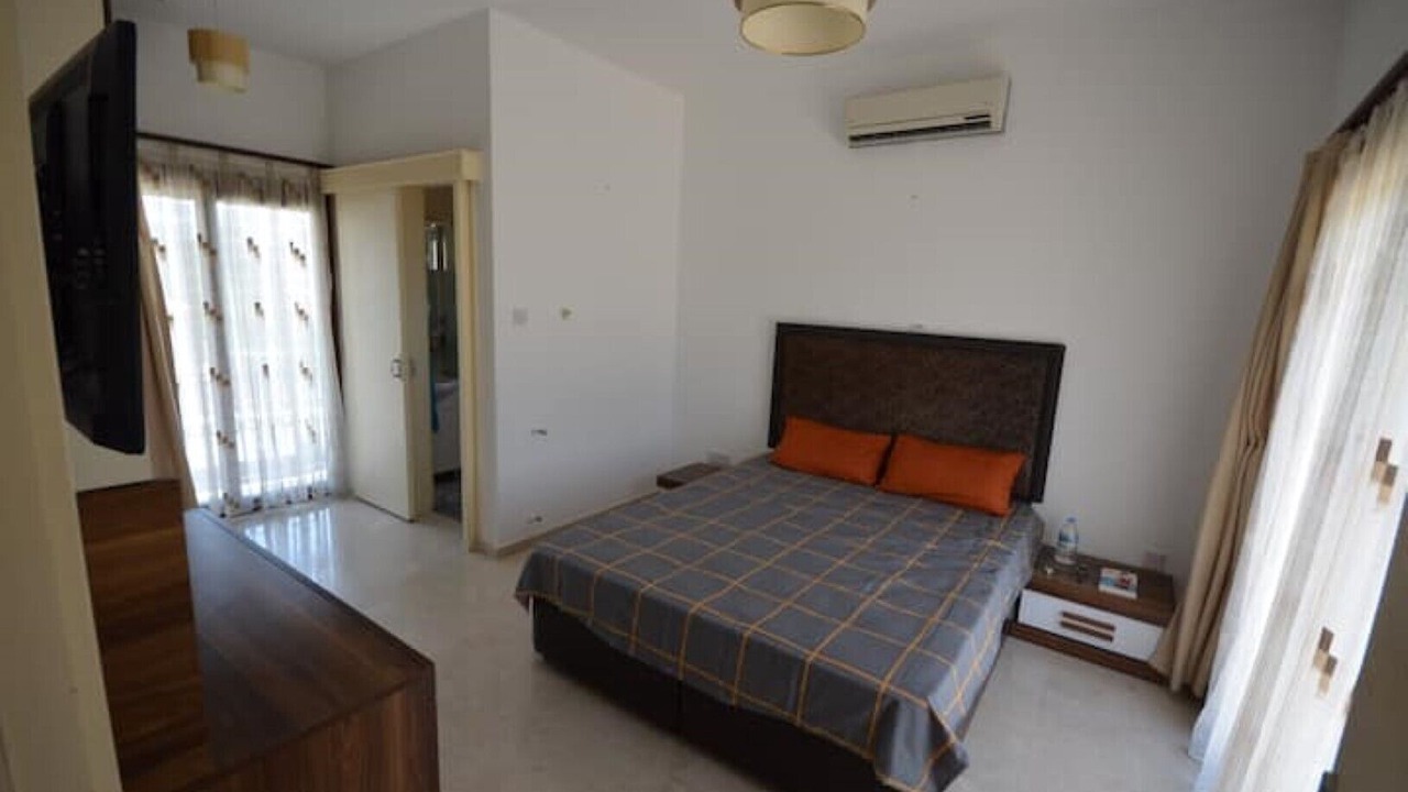 Photo of Bedroom in Karavas