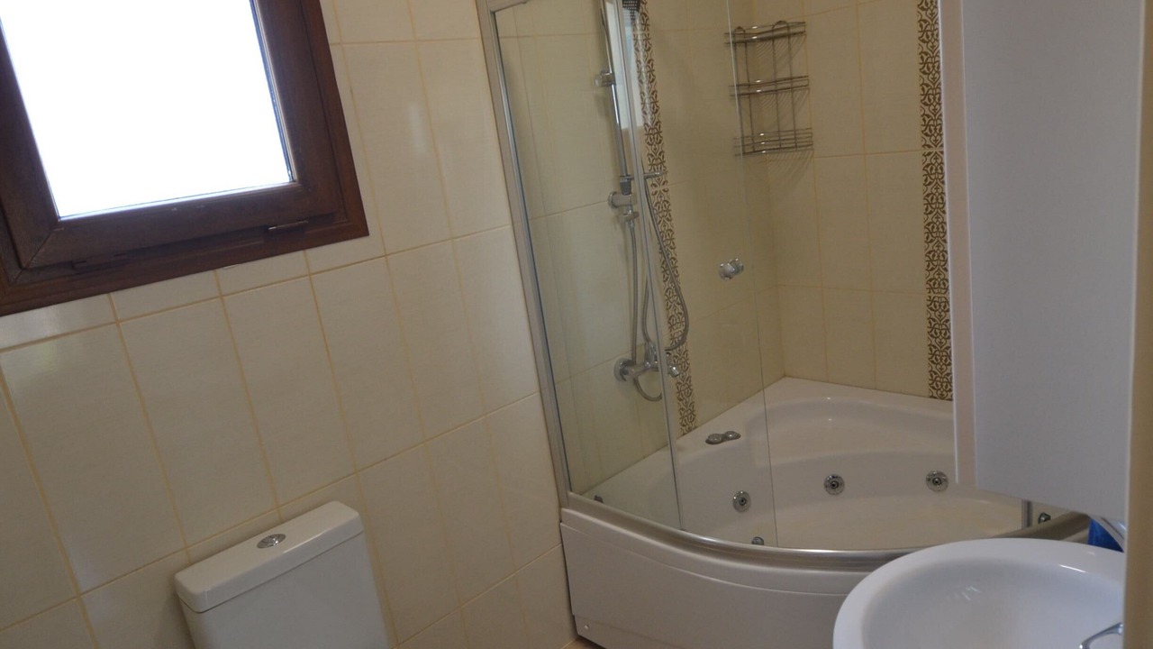 Photo of Bathroom in Karavas