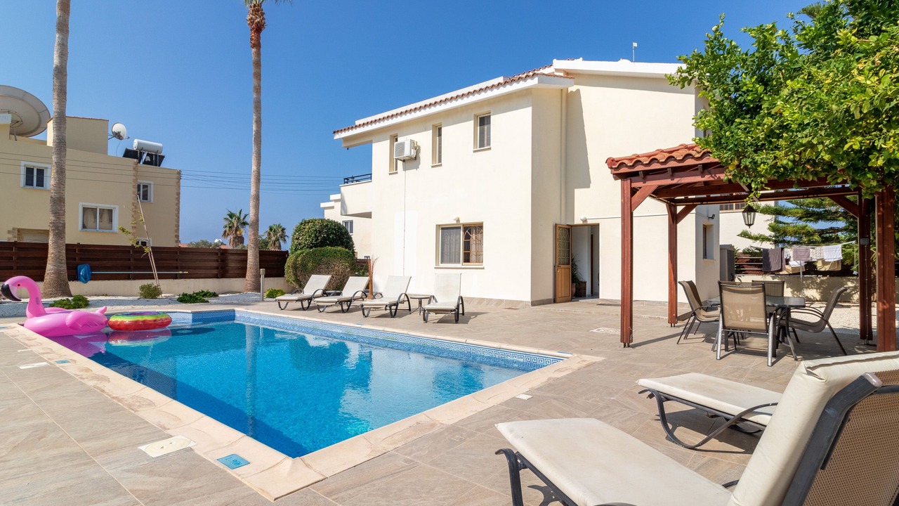 Photo of Outdoor in Pegeia