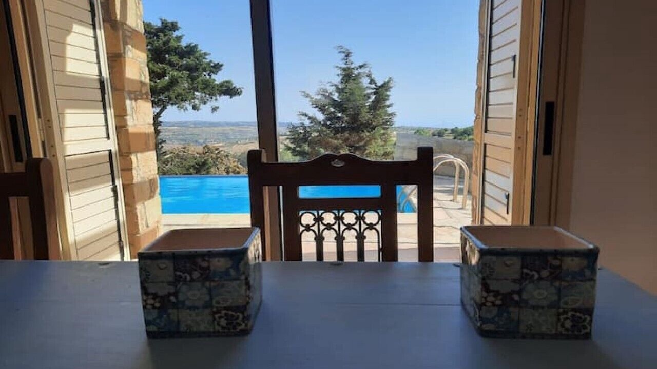 Photo of Outdoor in Ineia