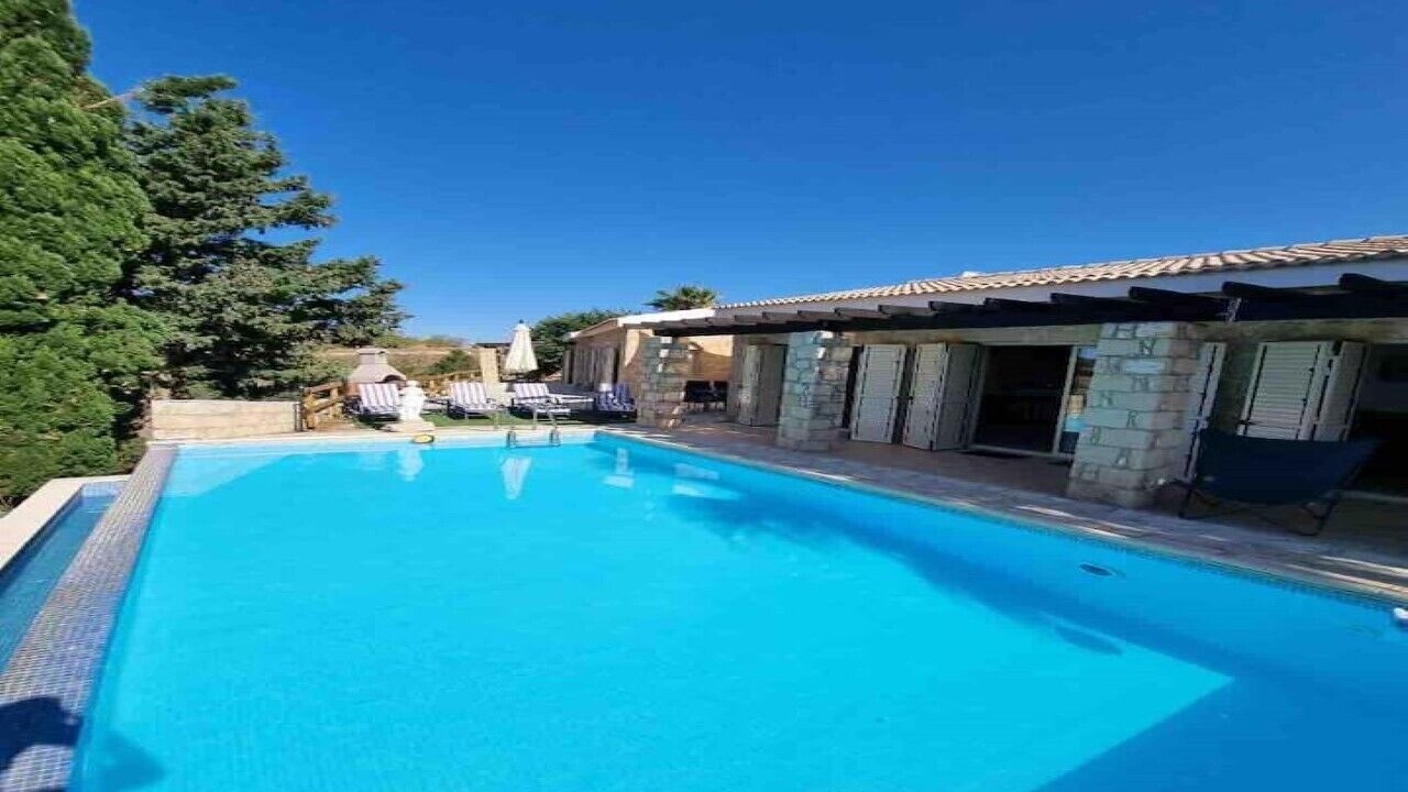 Photo of Outdoor in Ineia