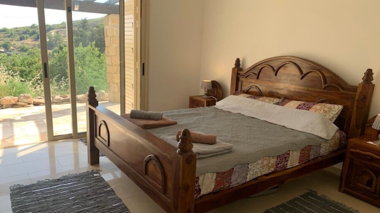 Photo of Bedroom in Ineia