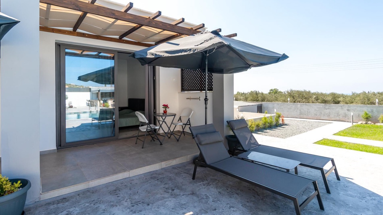 Photo of Bedroom in Peyia Town