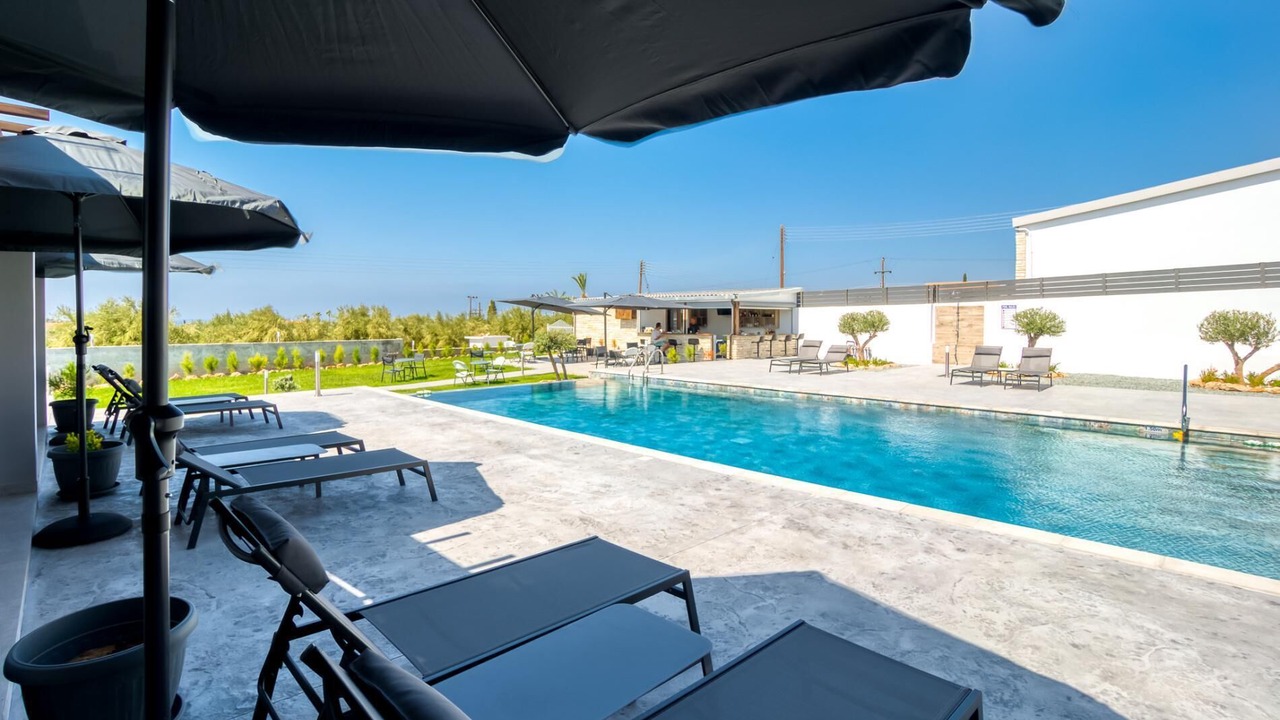 Photo of Bedroom in Peyia Town