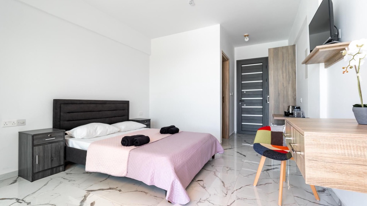 Photo of Bedroom in Peyia Town