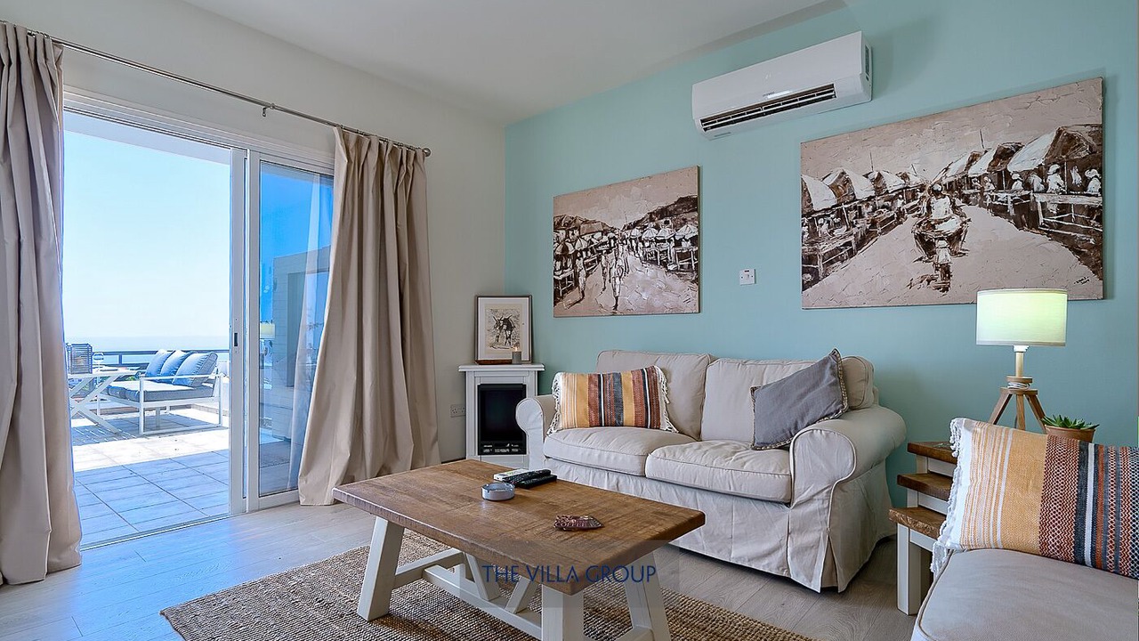 Photo of Livingroom in Pissouri