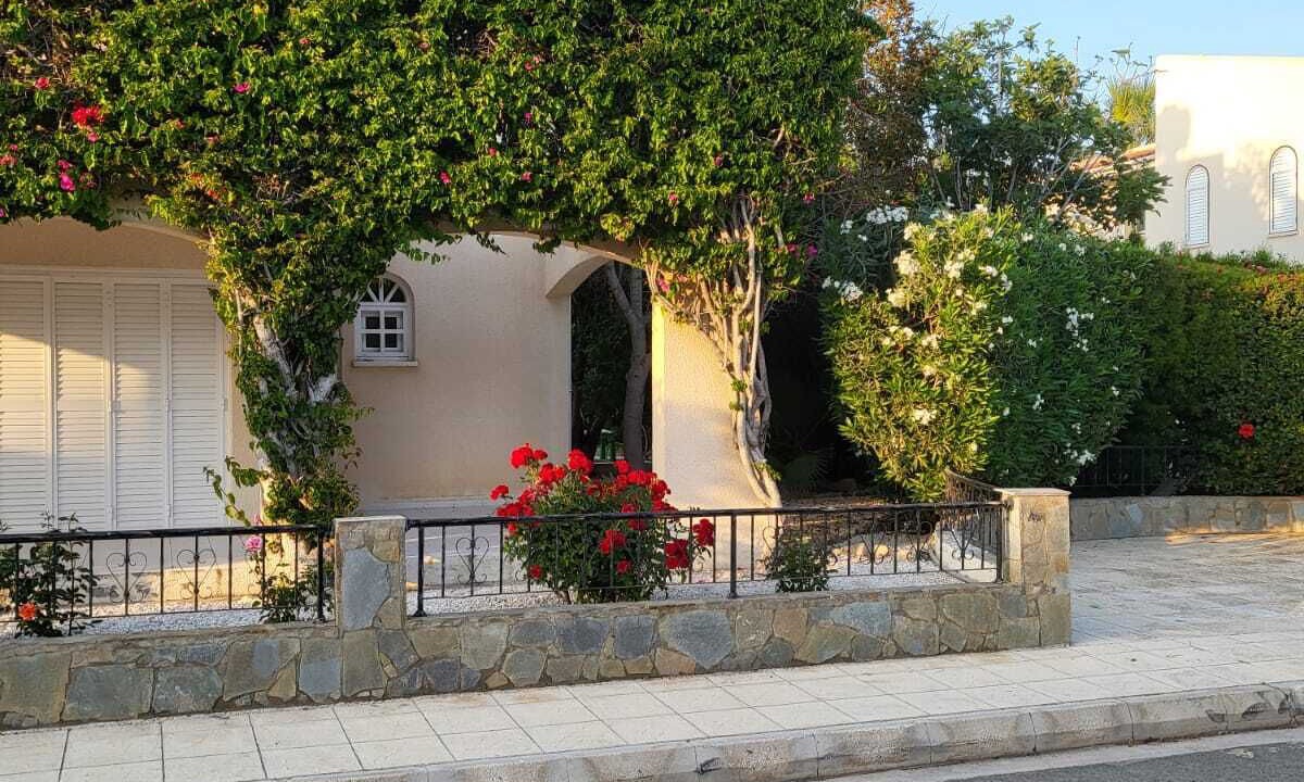 Photo of Outdoor in Peyia Town