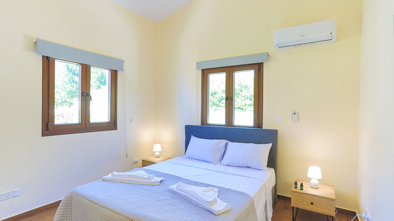 Photo of Bedroom in Meladeia