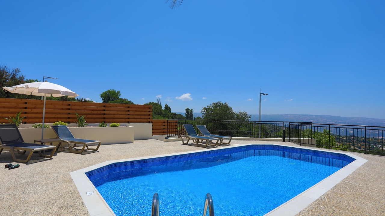 Photo of Outdoor in Meladeia