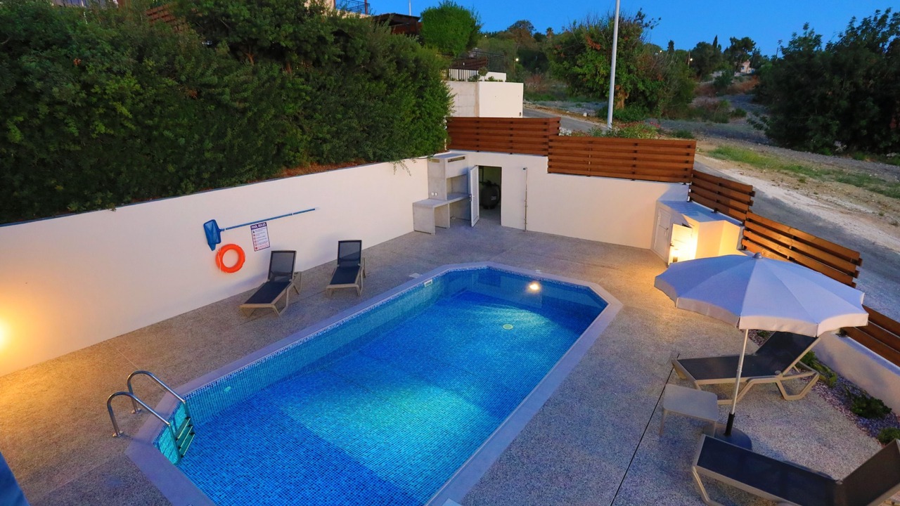 Photo of Outdoor in Meladeia