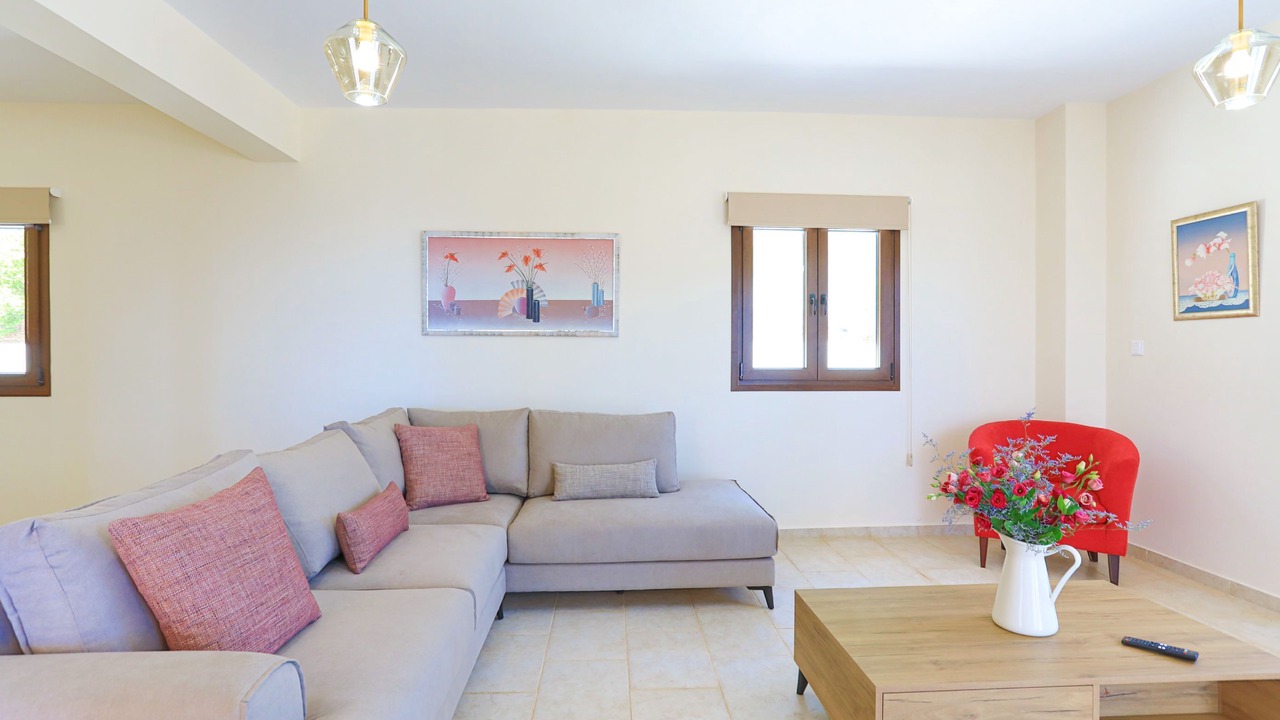 Photo of Bedroom in Meladeia