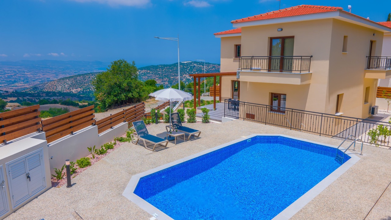 Photo of Outdoor in Meladeia