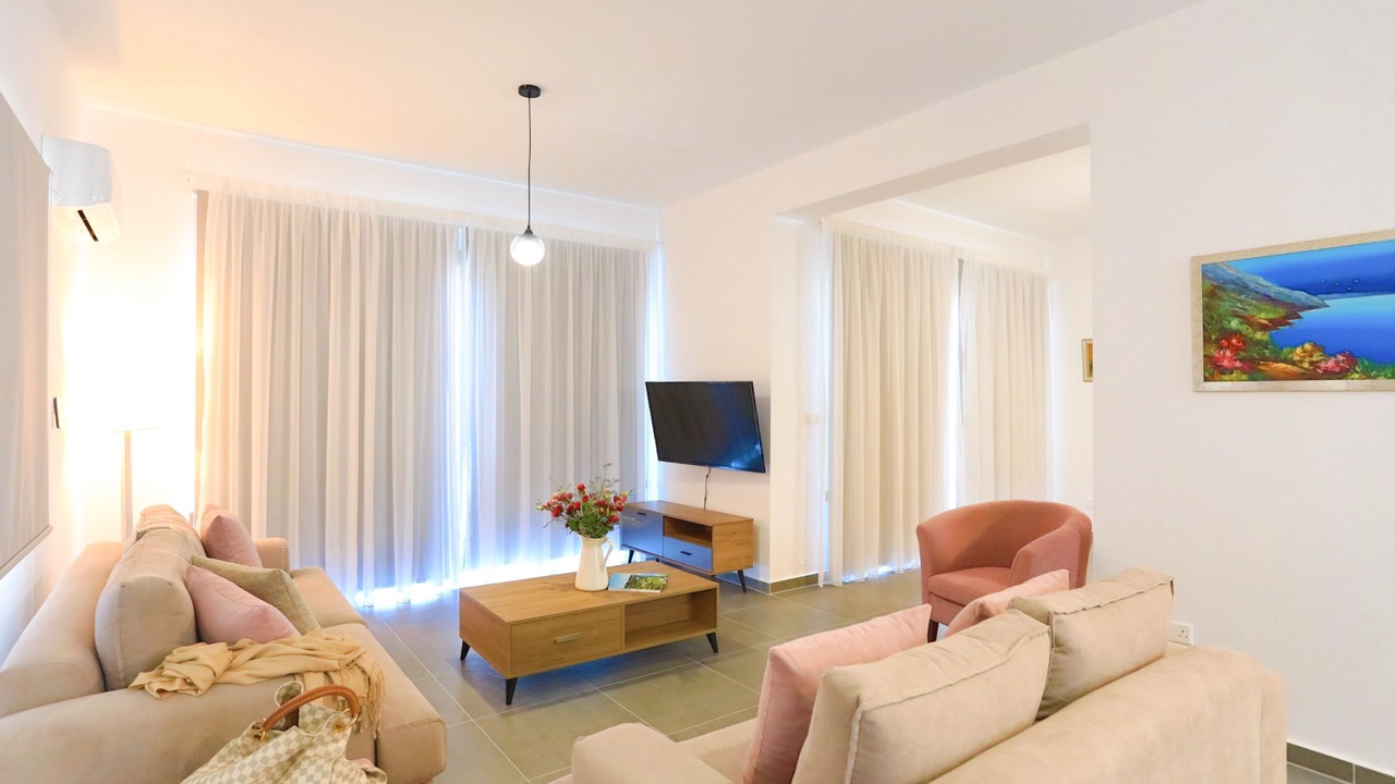 Photo of Bedroom in Meladeia