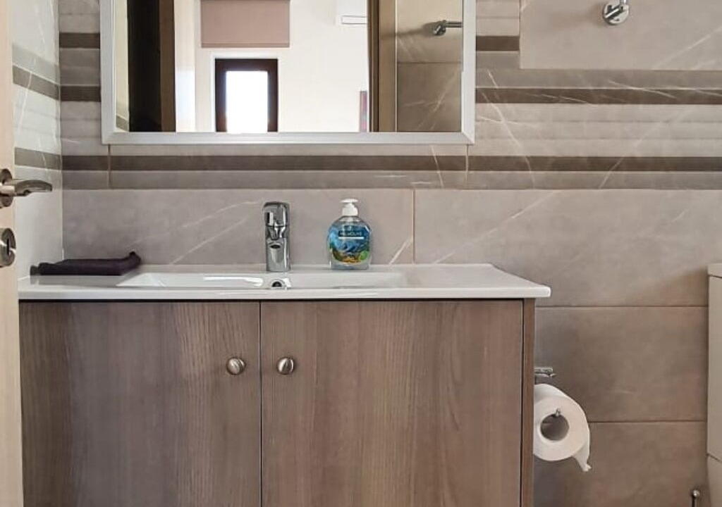 Photo of Bathroom in Geroskipou