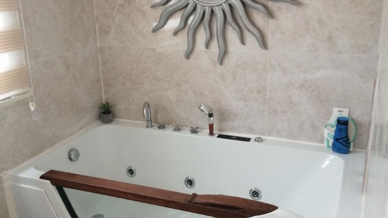 Photo of Bathroom in Kyrenia