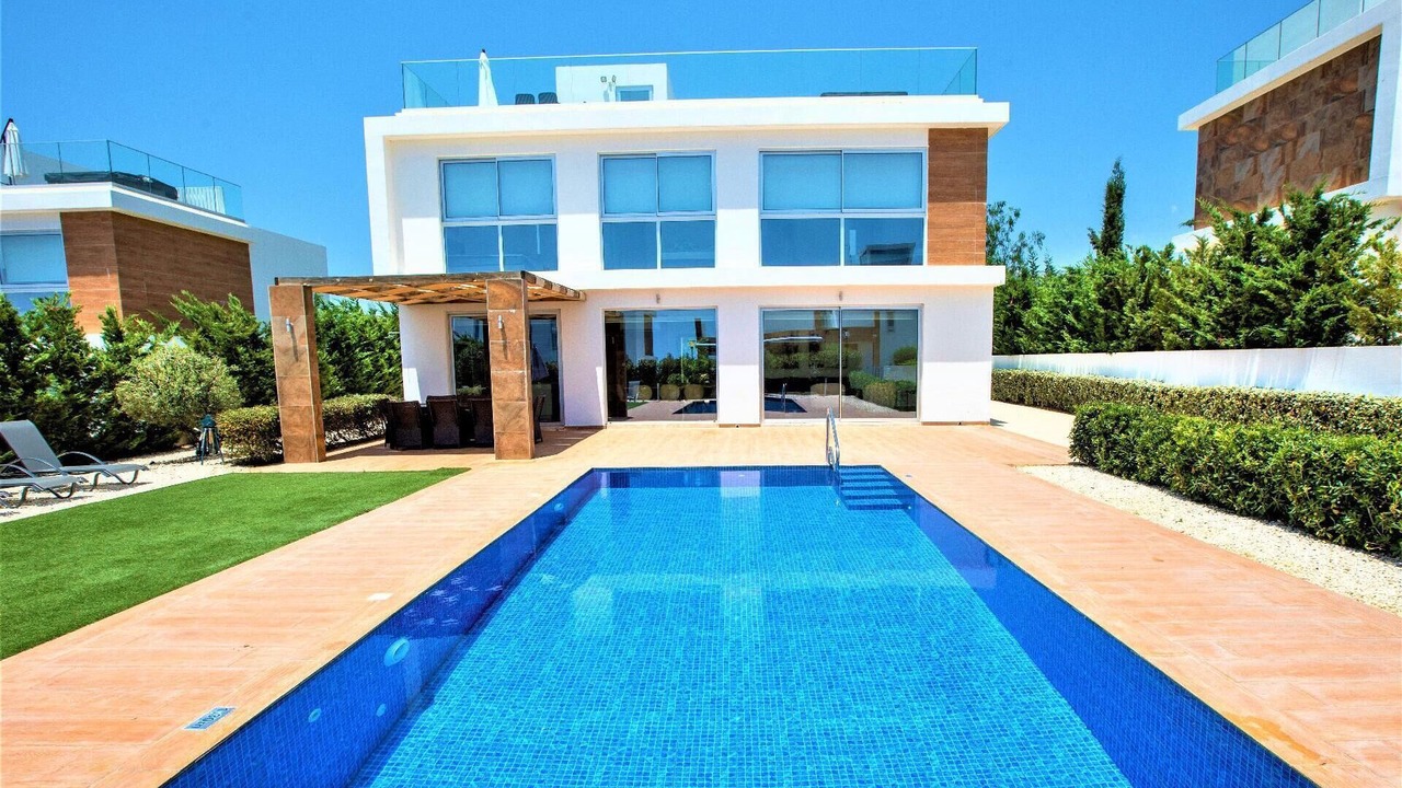 Photo of Outdoor in Peyia Town