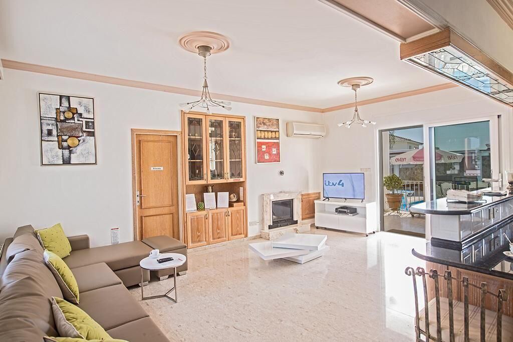 Photo of Bedroom in Paralimni