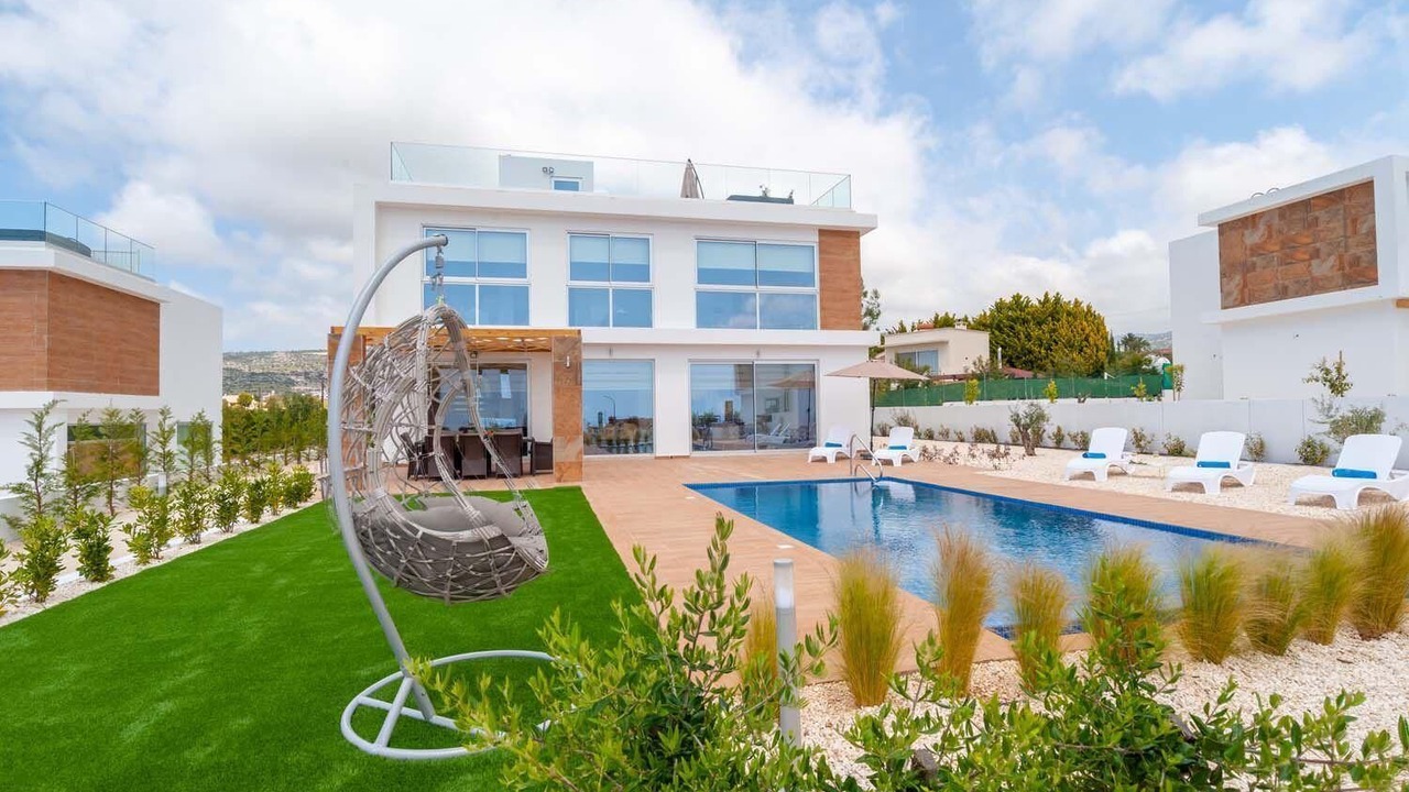 Photo of Outdoor in Peyia Town