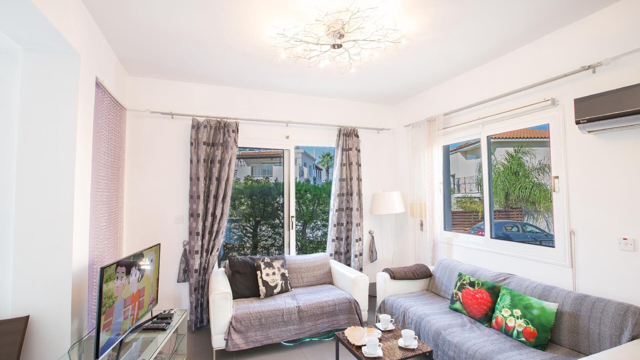 Photo of Livingroom in Pernera
