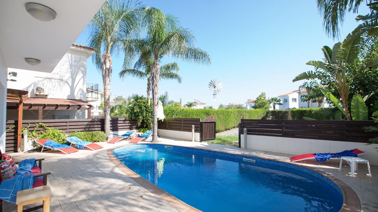 Photo of Outdoor in Pernera