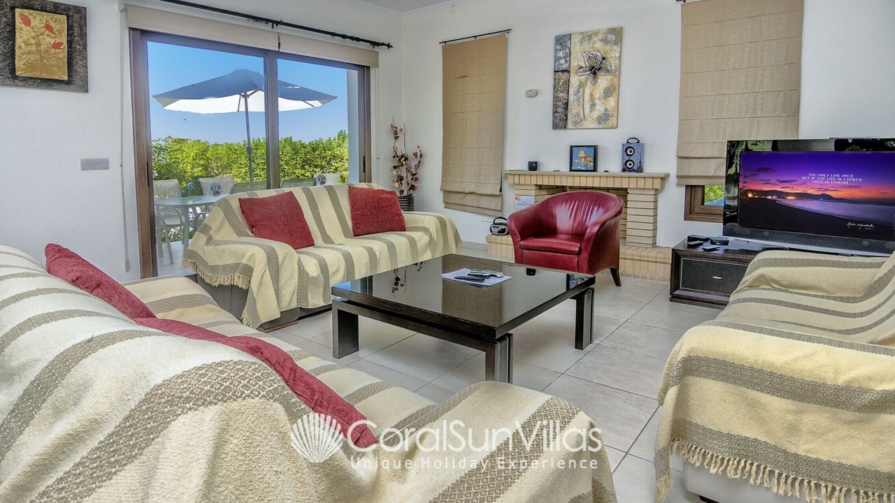 Photo of Livingroom in Argaka