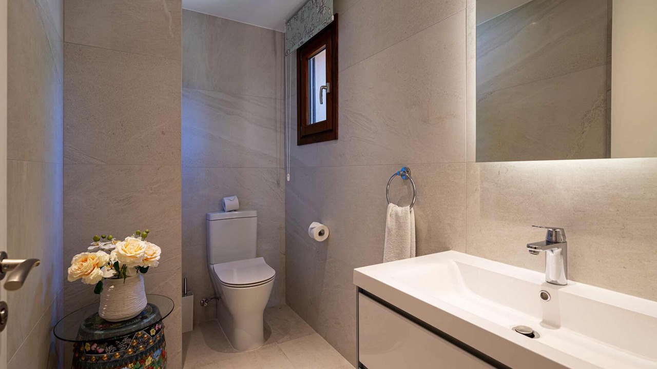 Photo of Bathroom in Kouklia