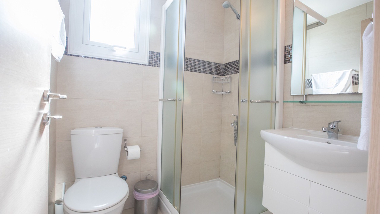Photo of Bathroom in Pernera