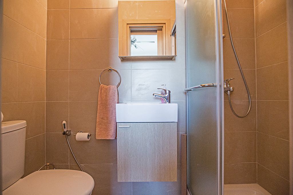 Photo of Bathroom in Pernera