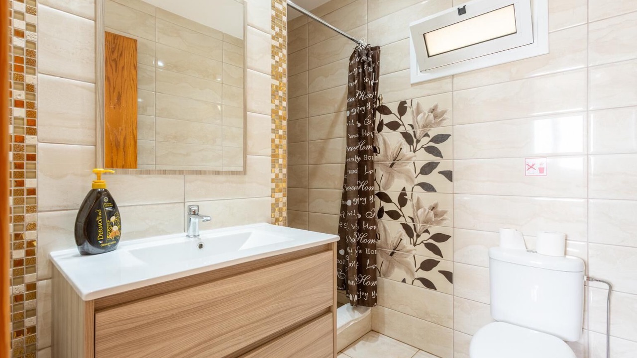 Photo of Bathroom in Latchi