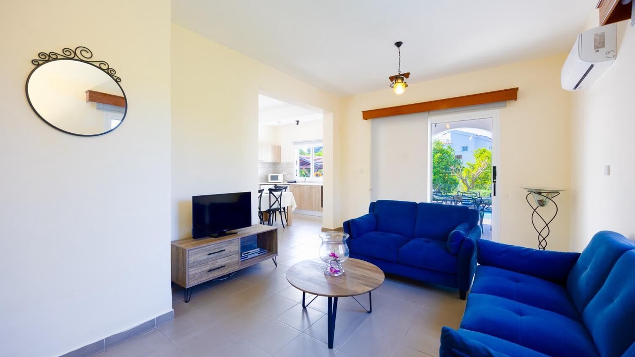 Photo of Livingroom in Polis