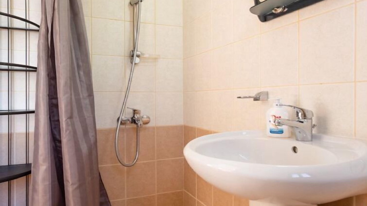Photo of Bathroom in Polis