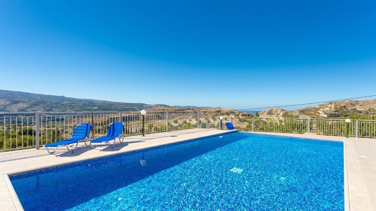 Photo of Outdoor in Pano Arodhes