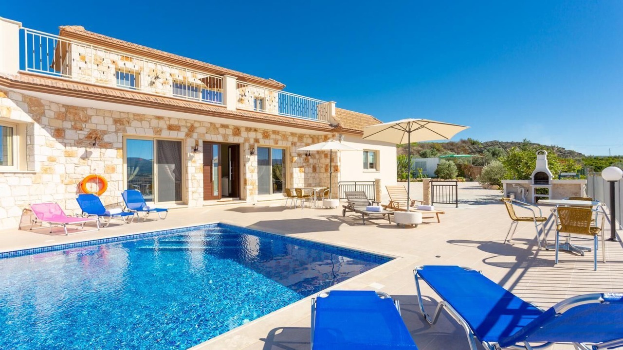 Photo of Outdoor in Pano Arodhes