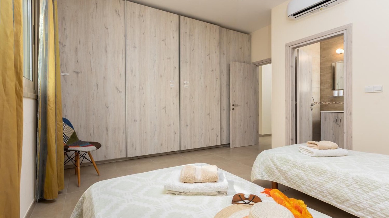Photo of Bathroom in Pano Arodhes