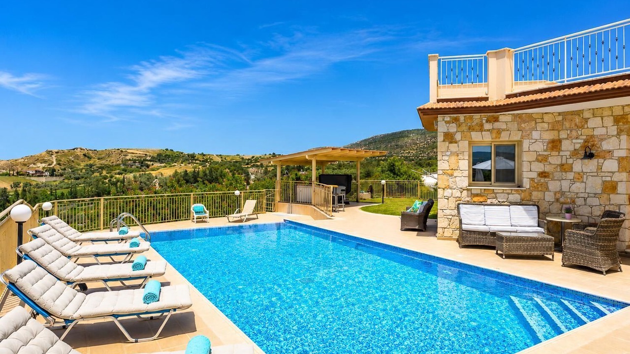 Photo of Outdoor in Pano Arodhes
