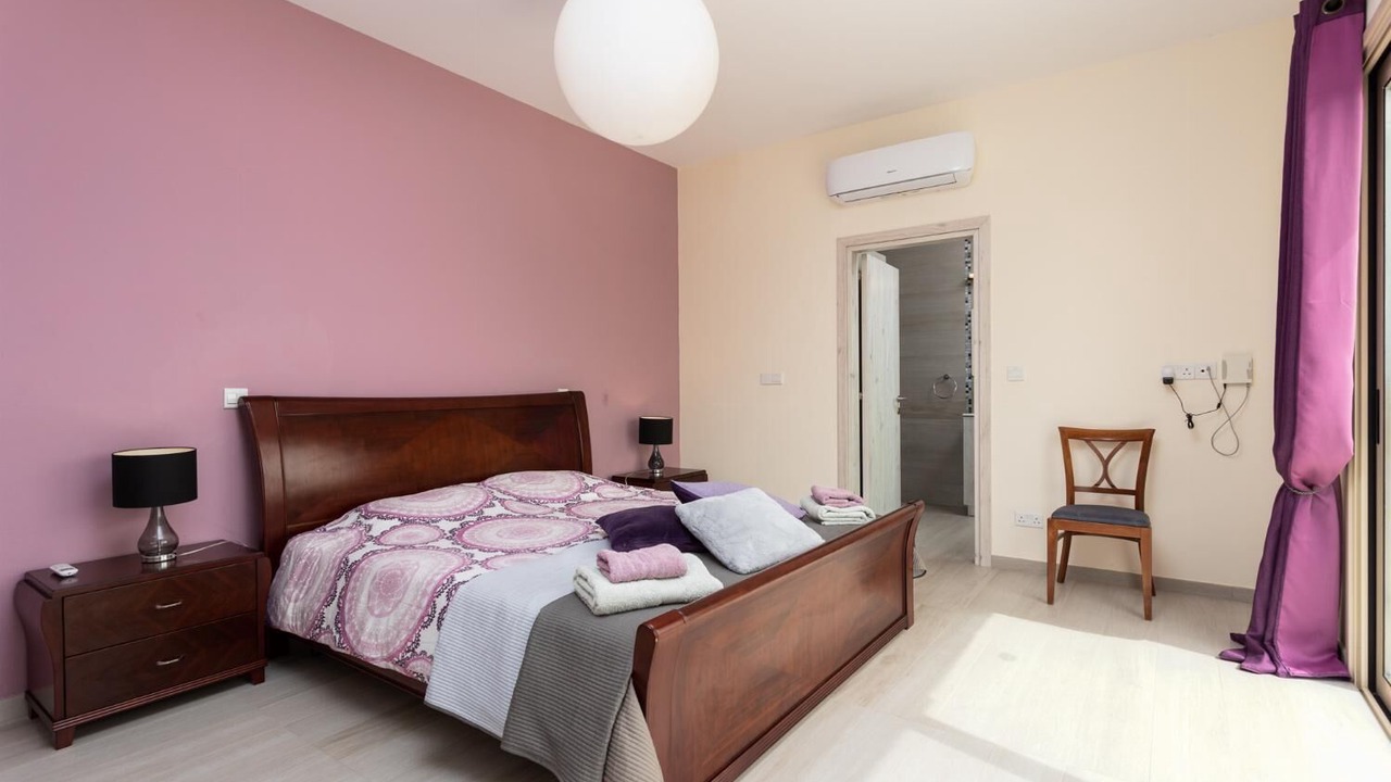 Photo of Bathroom in Pano Arodhes