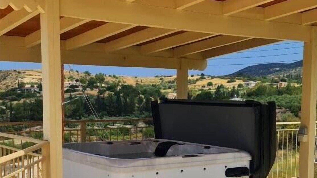 Photo of Outdoor in Pano Arodhes