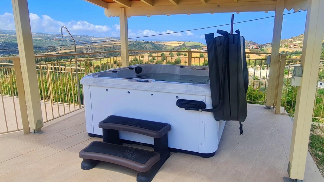 Photo of Patio Balcony in Pano Arodhes
