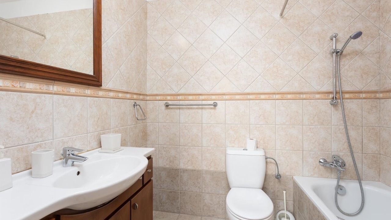 Photo of Bathroom in Peristerona